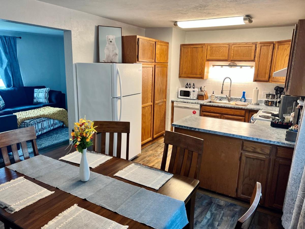 The Perfect 3 Bedroom - Location Apartment
